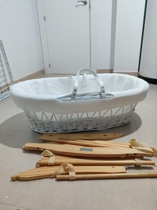Cuna Moisés mimbre blanco