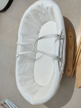 Cuna Moisés mimbre blanco