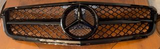 Rejilla Mercedes Clase C W204 (2007-2014) Negra