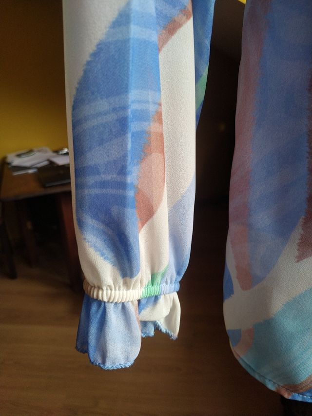 Blusa estampada multicolor