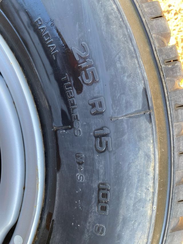 5 Llantas Nissan Terrano + neumáticos