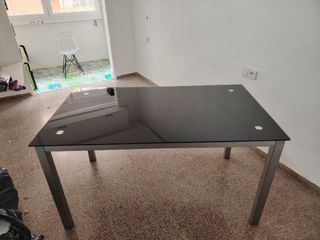 Mesa cristal negra moderna