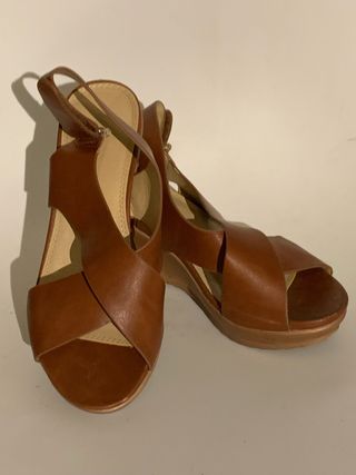 Sandalias plataforma marrones - talla 36