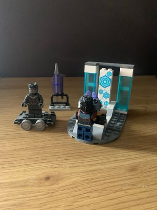 Lego Black Panther Set