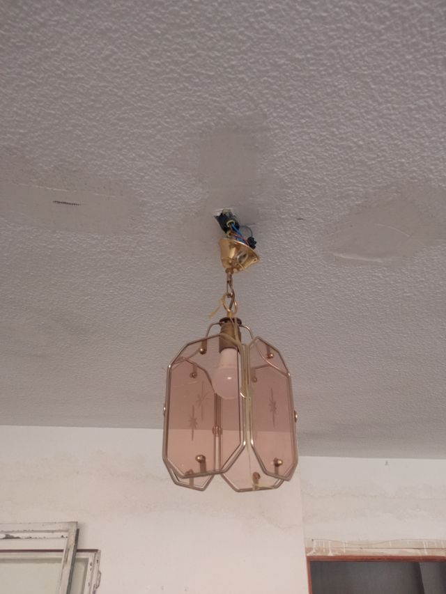 Lámpara techo vintage dorada rosa