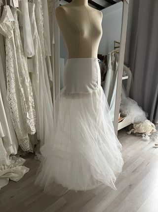 cancán blanco novia