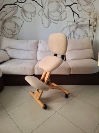 Sedia ergonomica Cinius beige. Come NUOVA