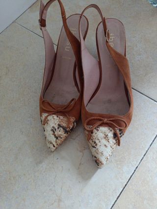 Zapatos tacón piel marrón