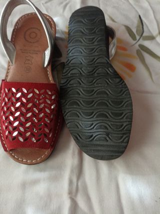 Sandalias Menorquinas Piel Roja Talla 38