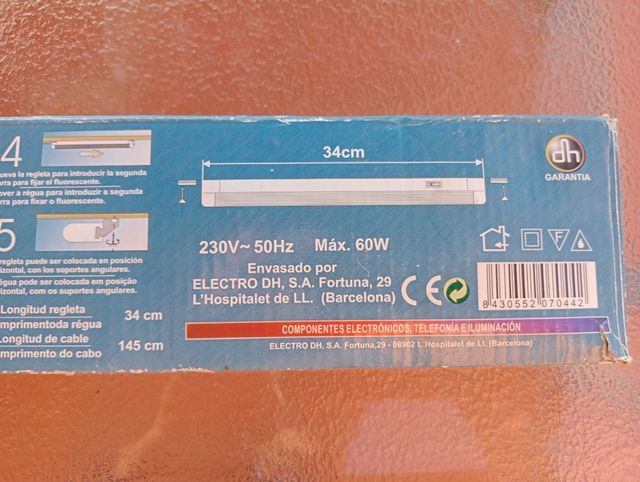 Regleta fluorescente 8W con interruptor y dos luce