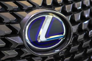 Lexus UX 2.0 250h Business