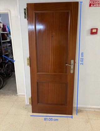 Puerta madera maciza exterior