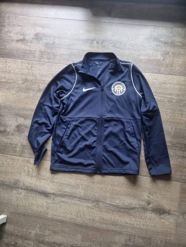 Chaqueta y equipacion entreno Gimnástic Manresa N