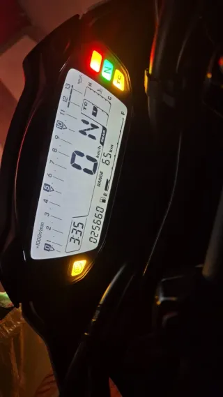 Suzuki GSX-S 750 - Motocicleta