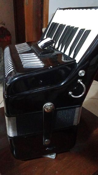 Fisarmonica Comet e fisarmonica Vetta 