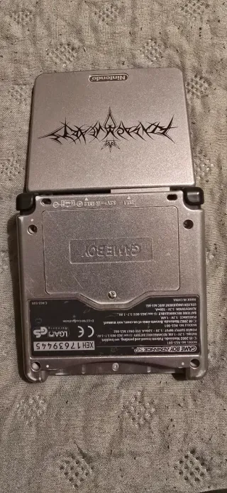 GB Advance SP Kingdom Hearts ed.