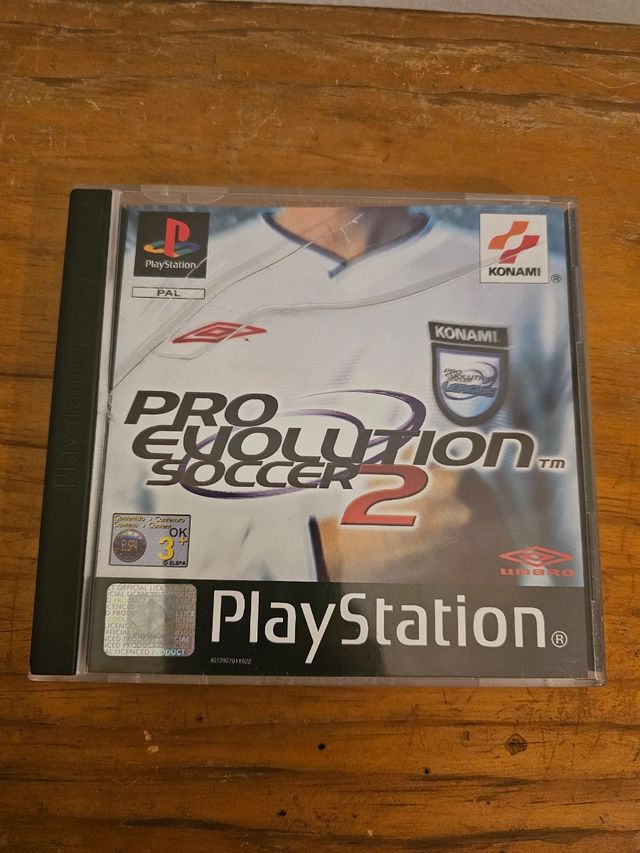 Jogo pes 2 Pro Evolution Soccer 2 - PS1 PSX PAL UK