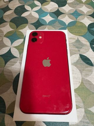 iPhone 11 rosso 128GB - Ottime condizioni