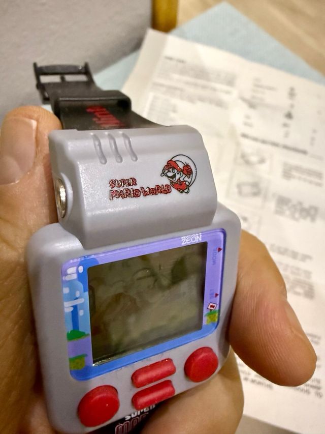 Reloj ZEON Nintendo Super Mario Bros. NOS