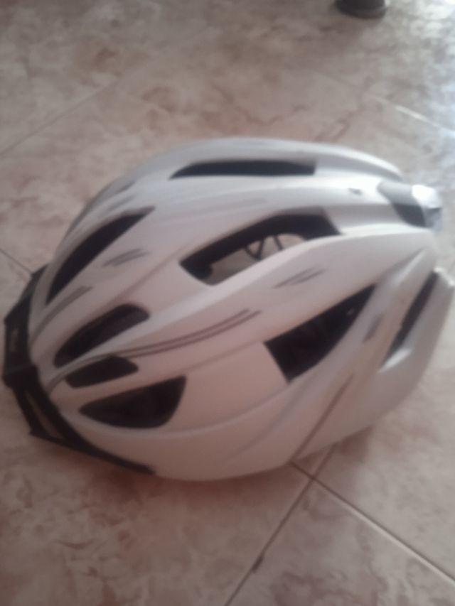 Casco bici/monopattino: perfetto stato taglia L