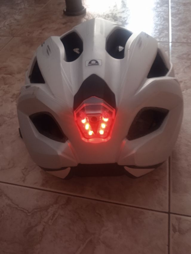 Casco bici/monopattino: perfetto stato taglia L