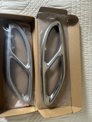 Embellecedores Tubos Escape Mercedes AMG