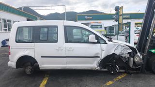 Despiece VW Caddy acristalada 1.9 TDI 105cv