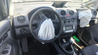 Despiece VW Caddy acristalada 1.9 TDI 105cv