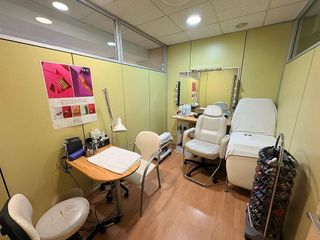 Local comercial en venta en Llevant en Igualada