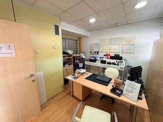 Local comercial en venta en Llevant en Igualada