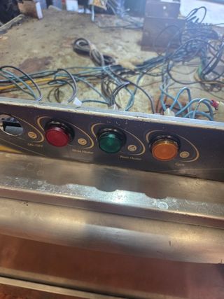 Lavavajillas industrial Línea Blanca 2300