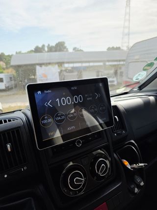 Radio Multimedia