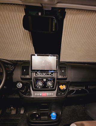 Radio Multimedia