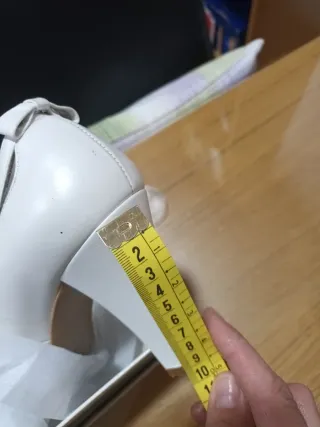 Zapatos novia Doriani blancos