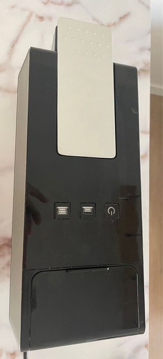 Cafetera Illy - Máquina de cápsulas