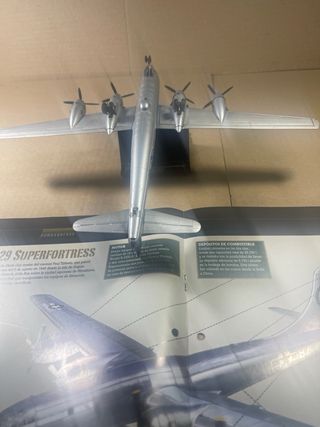 B-29 Superfortress - Avión escala