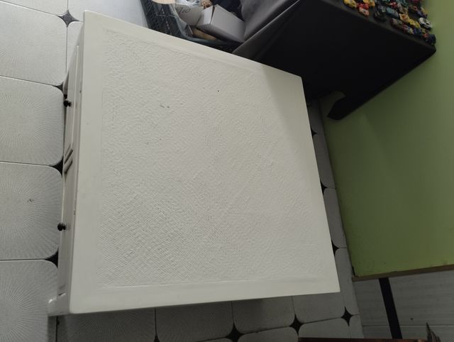 GRATIS/Liquidación -Mesa centro blanca mimbre-mad