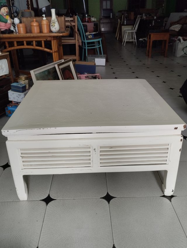 GRATIS/Liquidación -Mesa centro blanca mimbre-mad