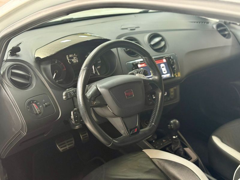 SEAT Ibiza 2013, foto 7