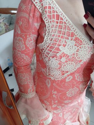 Vestido Flamenca Rosa, asalmonado y blanco