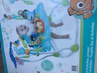 Silla saltadora infantil Finding Nemo
