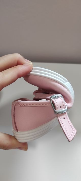 Sandalias Piel Rosa niña 21