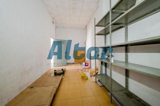 Local comercial en venta en Parque Oeste - Fuente Cisneros en Alcorcón
