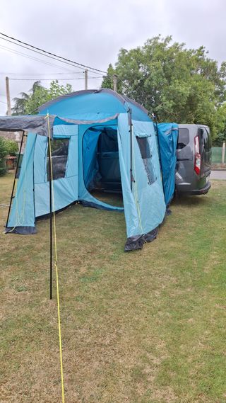 Avancé puerta trasera camper Merkur Camptime