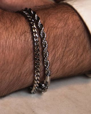Pulsera De Hombre en Acero - Trenzada Fina 