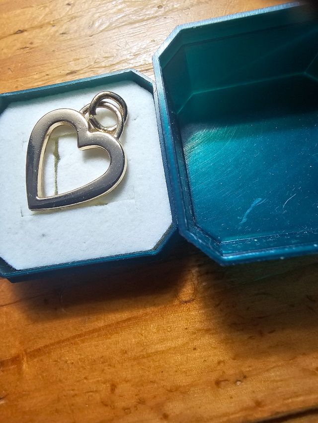 Colgante corazón bañado en oro