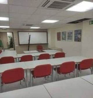 Oficina en venta en Pardaleras en Badajoz
