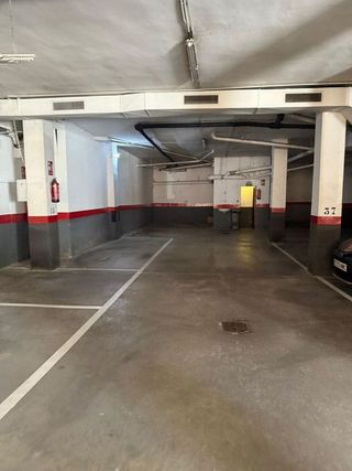 Garaje en venta en Gorg - Pep Ventura en Badalona