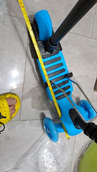 Patinete YOLEO 3 Ruedas LED para Niños