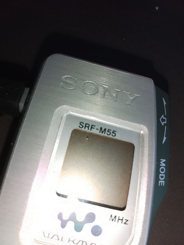 Radio Sony SRF-M55 - Mini FM falta tapa de bateri